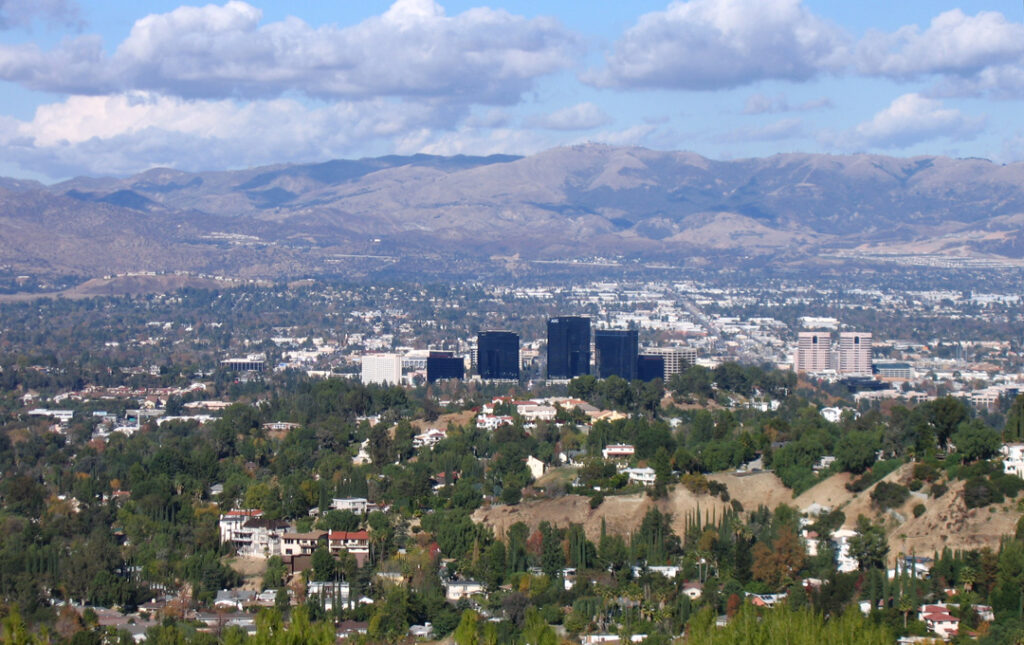 moving to Woodland Hills